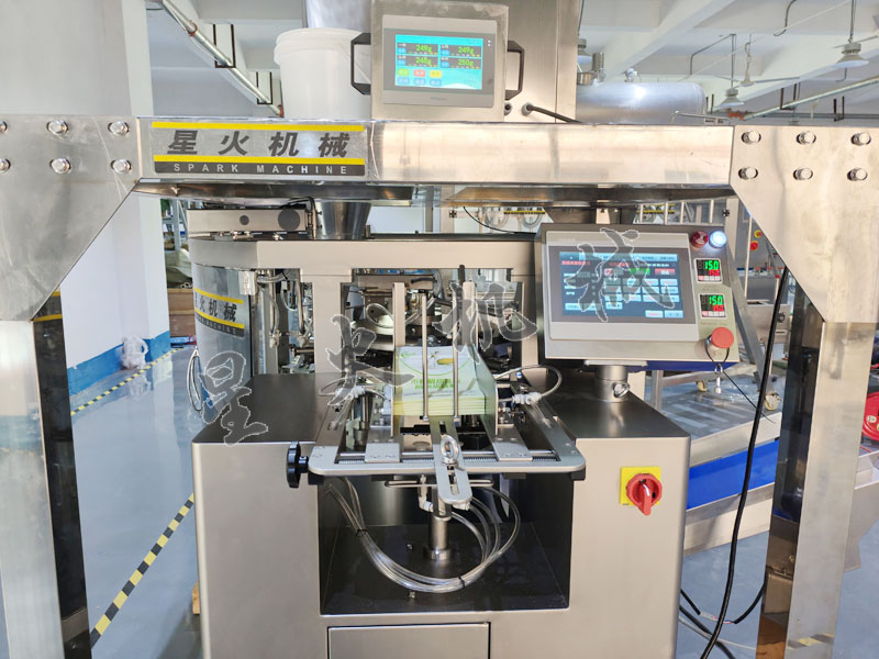 成都自動包裝機-給袋式顆粒包裝機