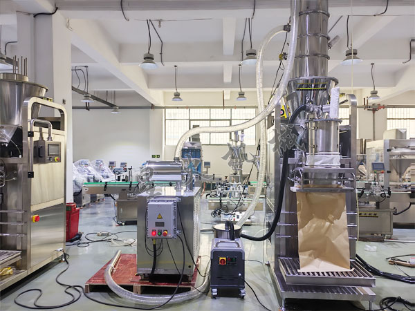 大容量粉體分裝機(jī)實(shí)拍圖