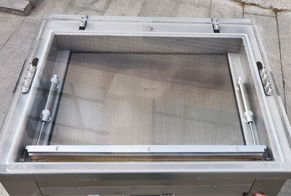 真空食品包裝機械實拍圖